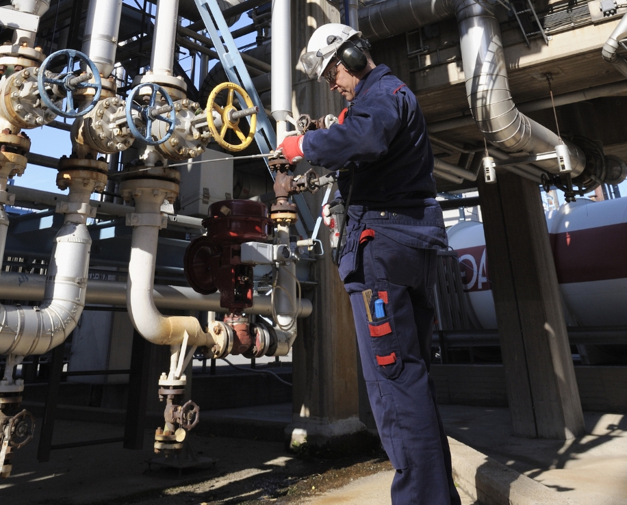 Chemical & Petrochemical